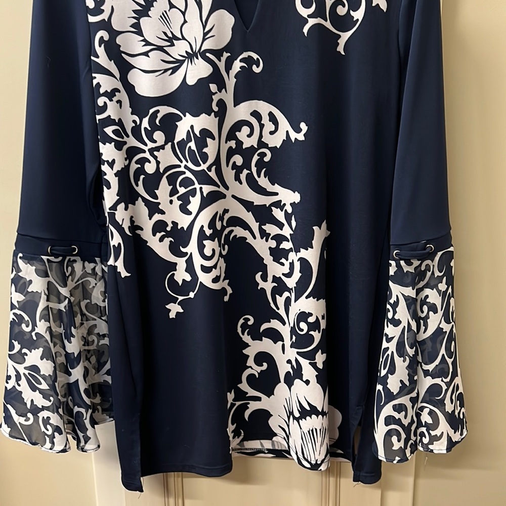 JM Collection Blouse size Small